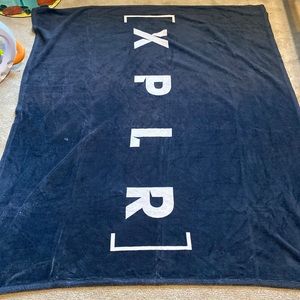 XPLR Soft blanket